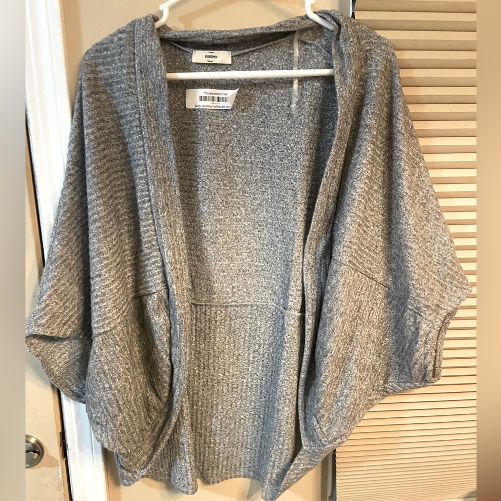 NWOT - Entro Cocoon Cardigan (S)